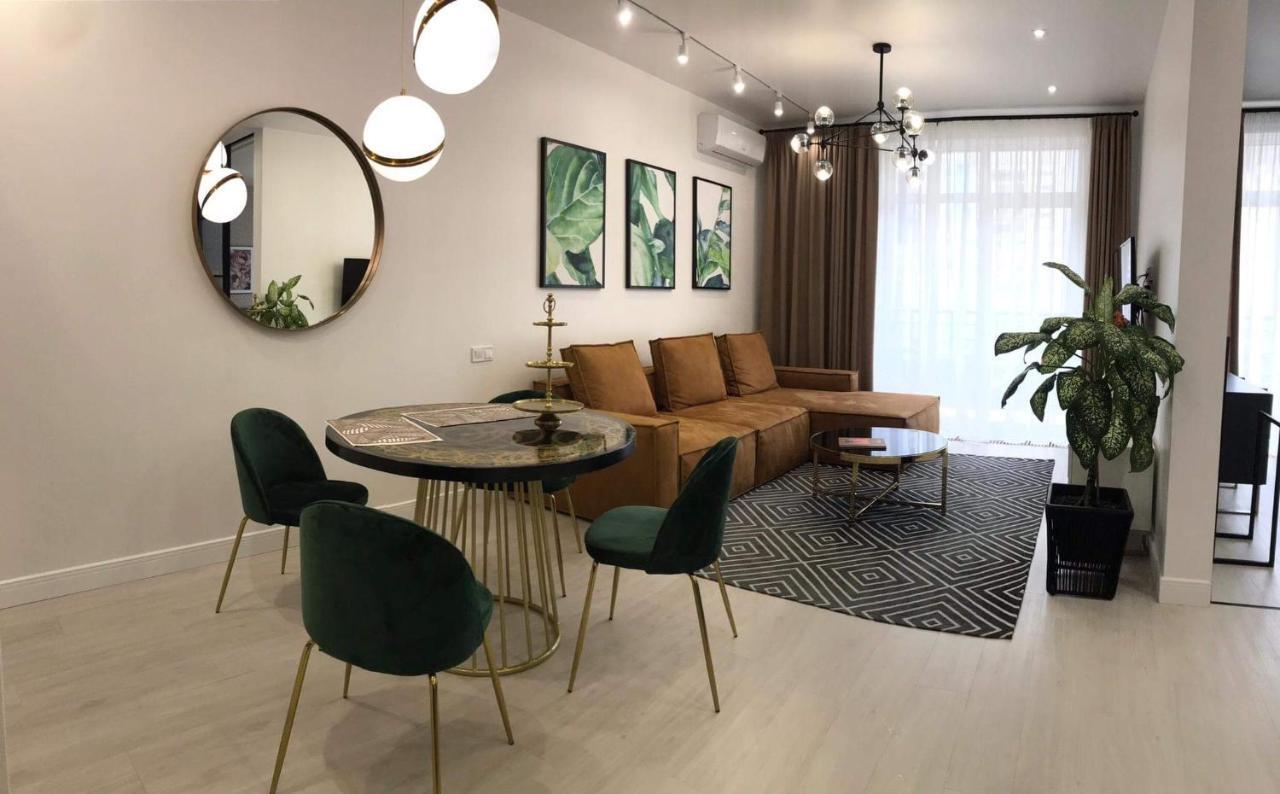 *Luxury Apartment In The City Center* Kiev Bagian luar foto